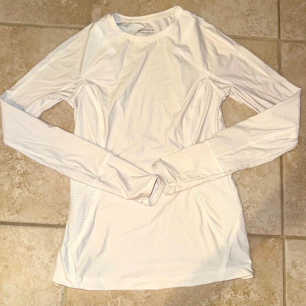 Athleta long sleeve running top